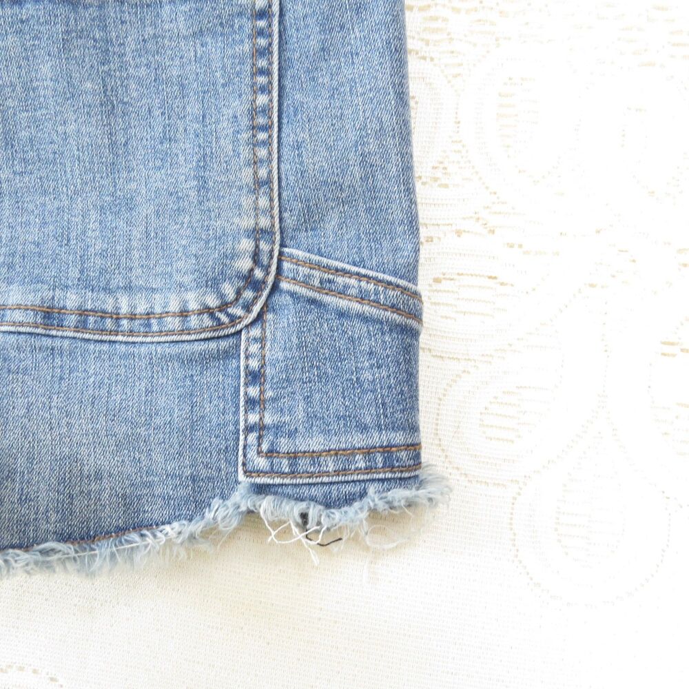 STS Blue High Rise Med Wash Denim Shorts Raw Edge Festival 27" EUC - Picture 8 of 11